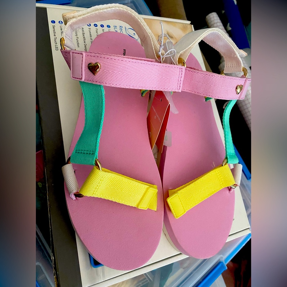 Nwt stoney clover